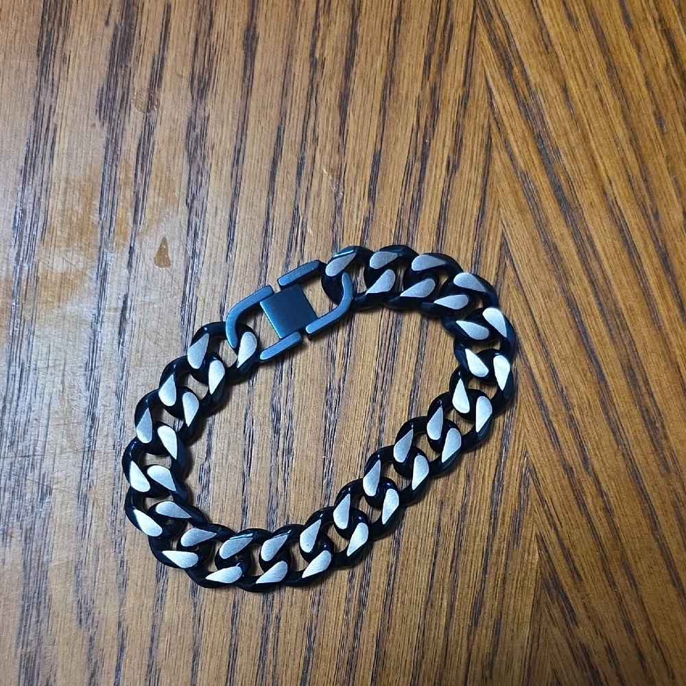 Men's Blue  and Silver Chain Bracelet